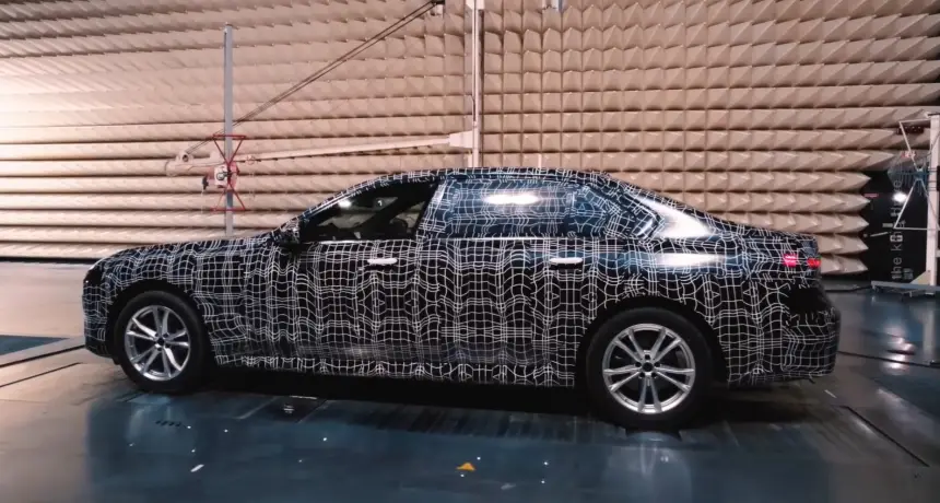 BMW 7 Series LCI, проходящий испытания в Испании, выйдет в серию летом 2026 года BMW 7 Series LCI, проходящий испытания в Испании, выйдет в серию летом 2026 года