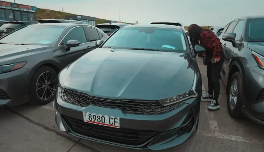 «Живой» Kia K5 за 1 млн рублей – сказка или реальность? «Живой» Kia K5 за 1 млн рублей – сказка или реальность?