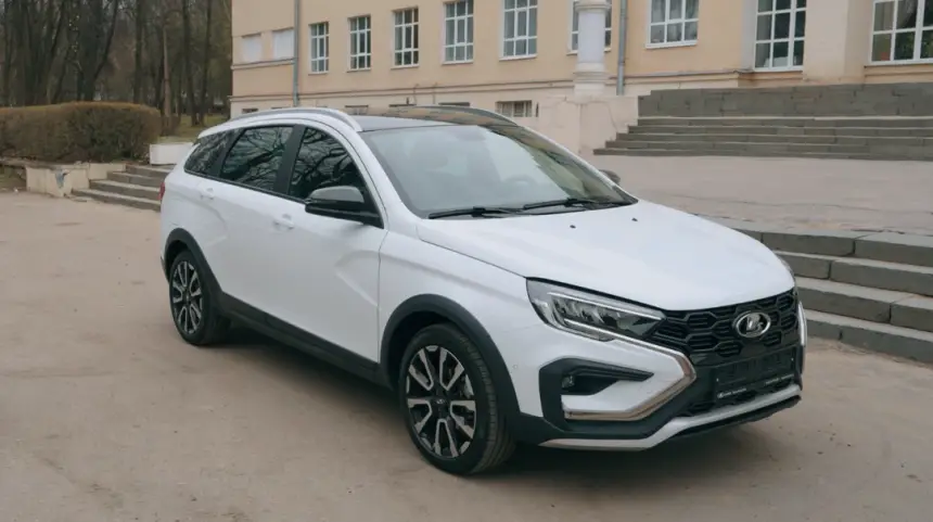 LADA Vesta Cross с «шестиступкой»: неожиданные итоги тест-драйва LADA Vesta Cross с «шестиступкой»: неожиданные итоги тест-драйва