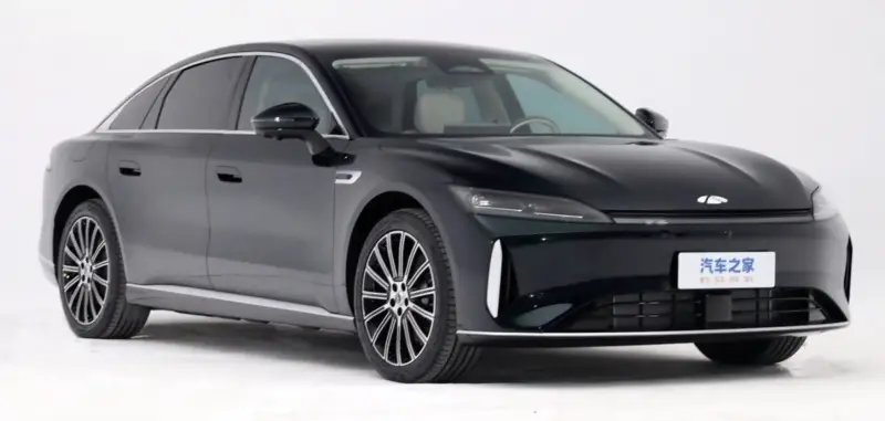Гибридный седан Chery Fulwin A9 готов отправиться к потребителям